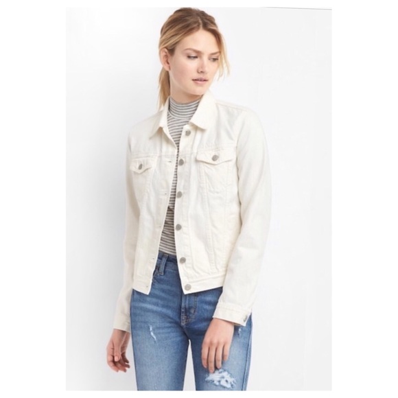 GAP Jackets & Blazers - GAP Icon Denim Jacket in Chalk